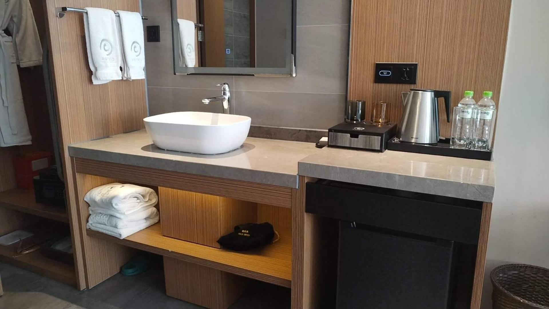 Aurea Central Hotel พนมเปญ ภายนอก รูปภาพ